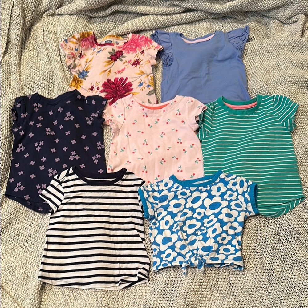 2T bundle to short sleeve' T-Shirts
